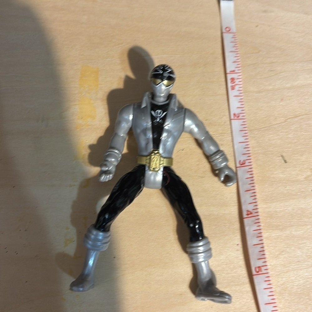 2014 Bandai Power Ranger Super Megaforce silver Ranger - Picture 3 of 3